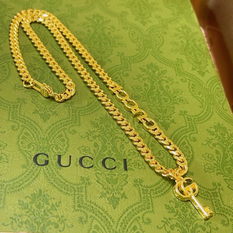 Gucci Necklace 08yxs136